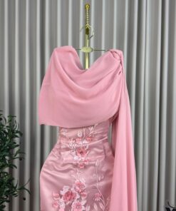 Alternative view of فستان سهرة بلون وردي