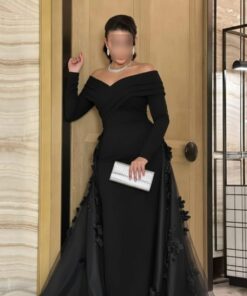 فستان سهرة بلون أسود