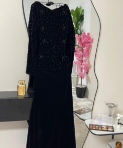 Alternative view of فستان سهرة اسود جوخ