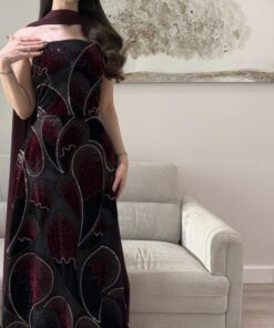 Alternative view of فستان سهرة مخمل علي تل