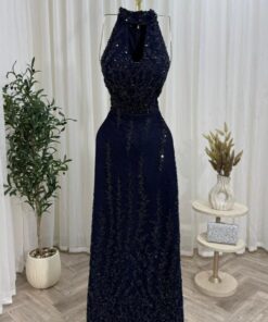 فساتين سهرة دانتيل