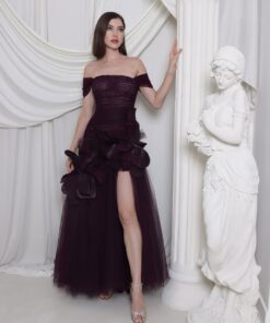 Alternative view of فستان خمري أناقة كلاسيكية