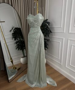 فساتين مناسبات