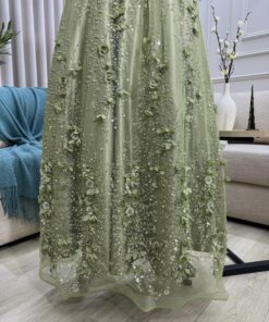 Alternative view of فستان أخضر فاتح مزين بتطريزات