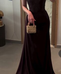 فستان سهرة بني طويل