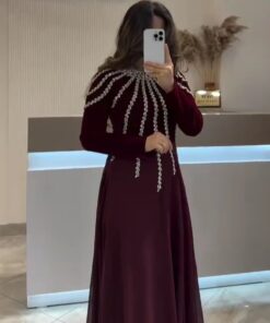 فستان مخمل طويل