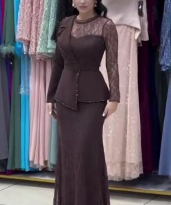 فستان سهرة بني دانتيل مع جاكيت أنيق