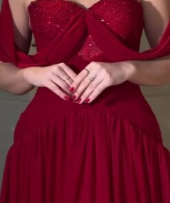 فساتين سهرة لون احمر