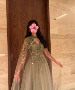 فستان سهرة لون زيتوني