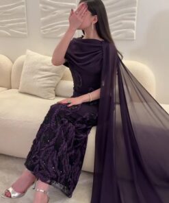 فستان سهرة بلون بنفسجي