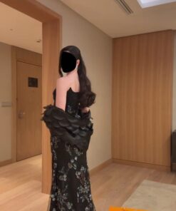 Alternative view of فستان سهرة بلون الأسود