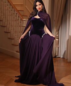 فستان سهرة قطيفة