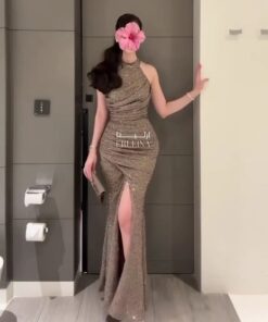 Alternative view of فستان بيج لامع بتطريزات بديعة وتصميم عصري