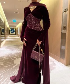 فستان سهرة مخمل طويل