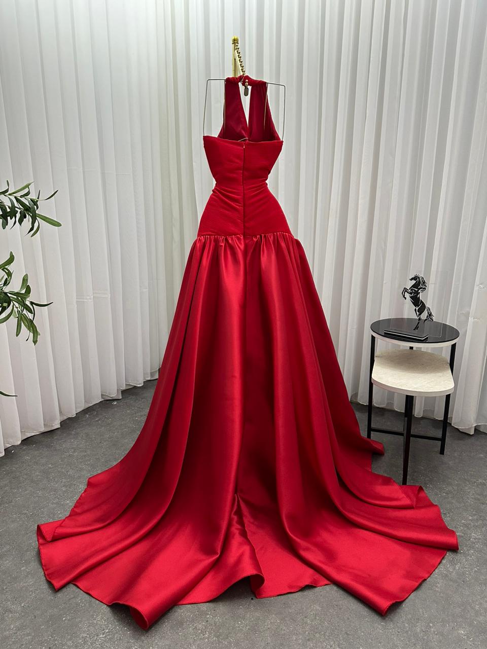 فساتين مناسبات فخامة - الصورة 6