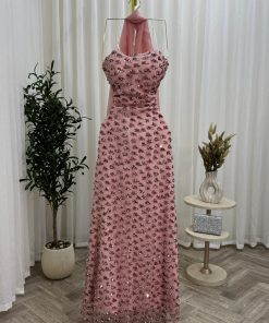 فستان سهرة بلون الوردي