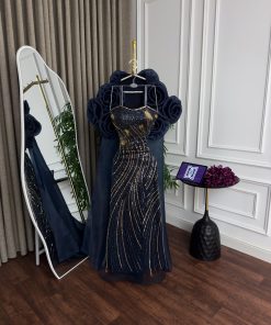 Alternative view of فستان سهرة كحلي فخم تصميم راقٍ للمناسبات والحفلات