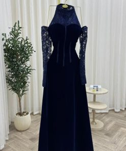 Alternative view of فستان سهرة أزرق داكن جوخ مع أكمام دانتيل أناقة ملكية للمناسبات الراقية