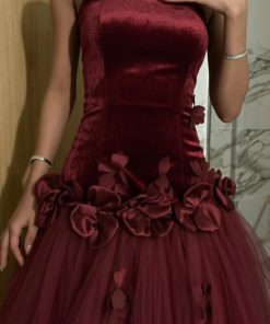 Alternative view of فستان سهرة مخمل مع جوخ