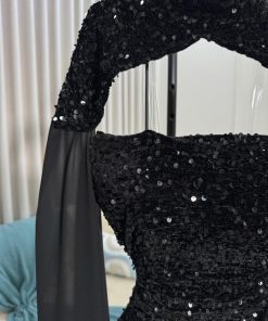 Alternative view of فستان سهرة بلون الأسود