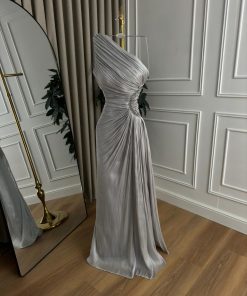 Alternative view of فستان سهرة لون احمرورصاصي