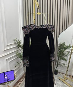 Alternative view of فستان سهرة جوخ الاطراف كلفه ورود الاصلي 