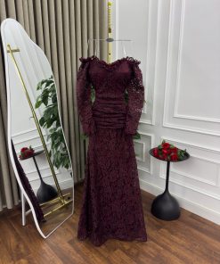 Alternative view of فستان سهرة نبيتي مزين بالدانتيل مع أكمام طويلة