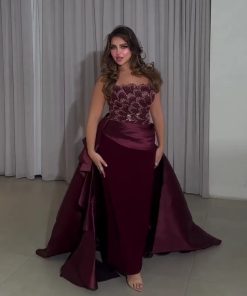 فستان فاخر تصميم أنيق وجذاب للمناسبات الخاصة