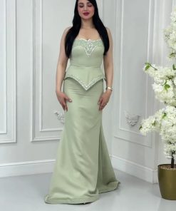 فستان سهرة أخضر
