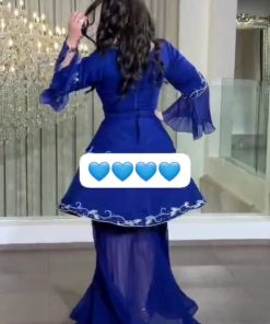 Alternative view of فستان سهرة طويل مزخرف بالخرز بلون الأزرق الملكي