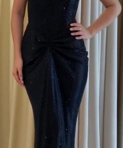 فساتين مناسبات فخمة