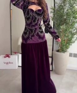 فستان صدريه قطيفه تطريز خرز ولول بطانه باربي تنوره مخمل كوري كلوش