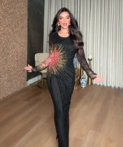 فستان سهرة أسود مطرز بالخرز بألوان متدرجة – متجر روزيتا السعودية