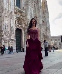 Alternative view of فساتين سهرة جذابة بفتحه من تحت