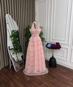 Alternative view of فستان سهرة لون وردي