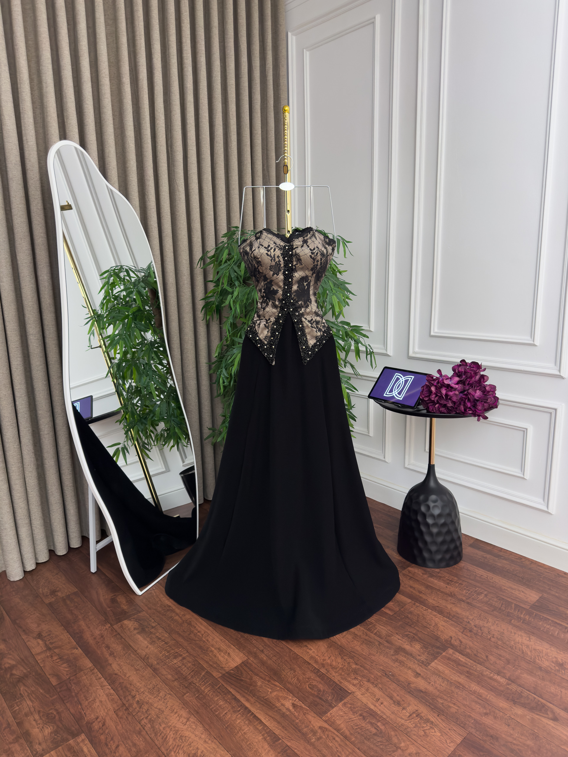 فستان سهرة أسود طويل - الصورة 4