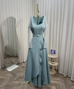 Alternative view of فستان سهرة سماوي بأكمام مطرزة وقصة أنيقة