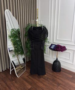 Alternative view of فستان سهرة بلون أسود