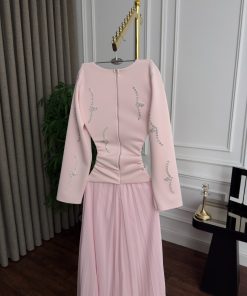 Alternative view of فستان سهرة وردي ناعم بأكمام طويلة