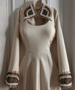 Alternative view of فستان سهرة بيج فاخر وأكمام طويلة أنيقة