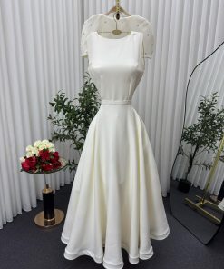 Alternative view of فستان سهرة أوف وايت