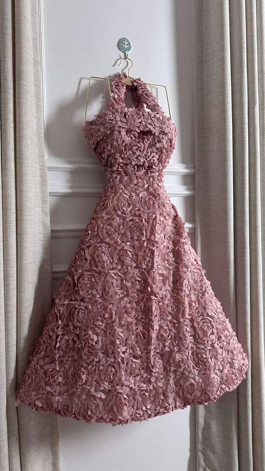 فستان سهرة لون وردي - الصورة 4