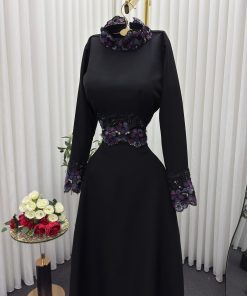 Alternative view of فستان سهرة لون أسود أكمام طويلة