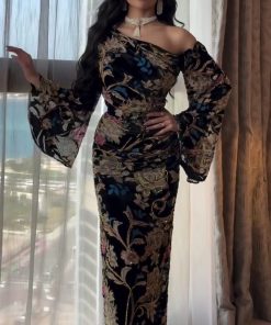 فستان سهرة لون اخضر في اسود