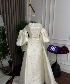 Alternative view of فستان سهرة لون ابيض