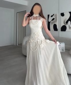 فساتين سهرة ناعمة