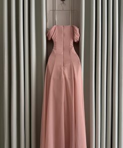 Alternative view of فستان سهرة لون وردي