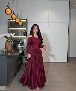 فستان سهرة لون نبيتى