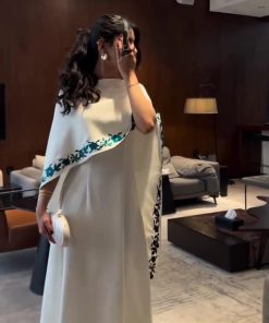 فستان سهرة لون ابيض