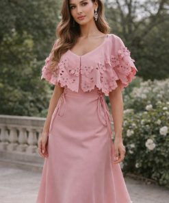 Alternative view of فستان سهرة بلون وردي ميد